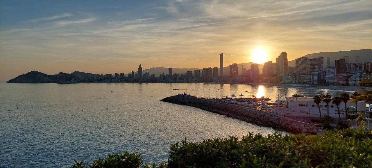 Best View - Welcome Penthouse Apartamentos Karola Бенидорм Экстерьер фото